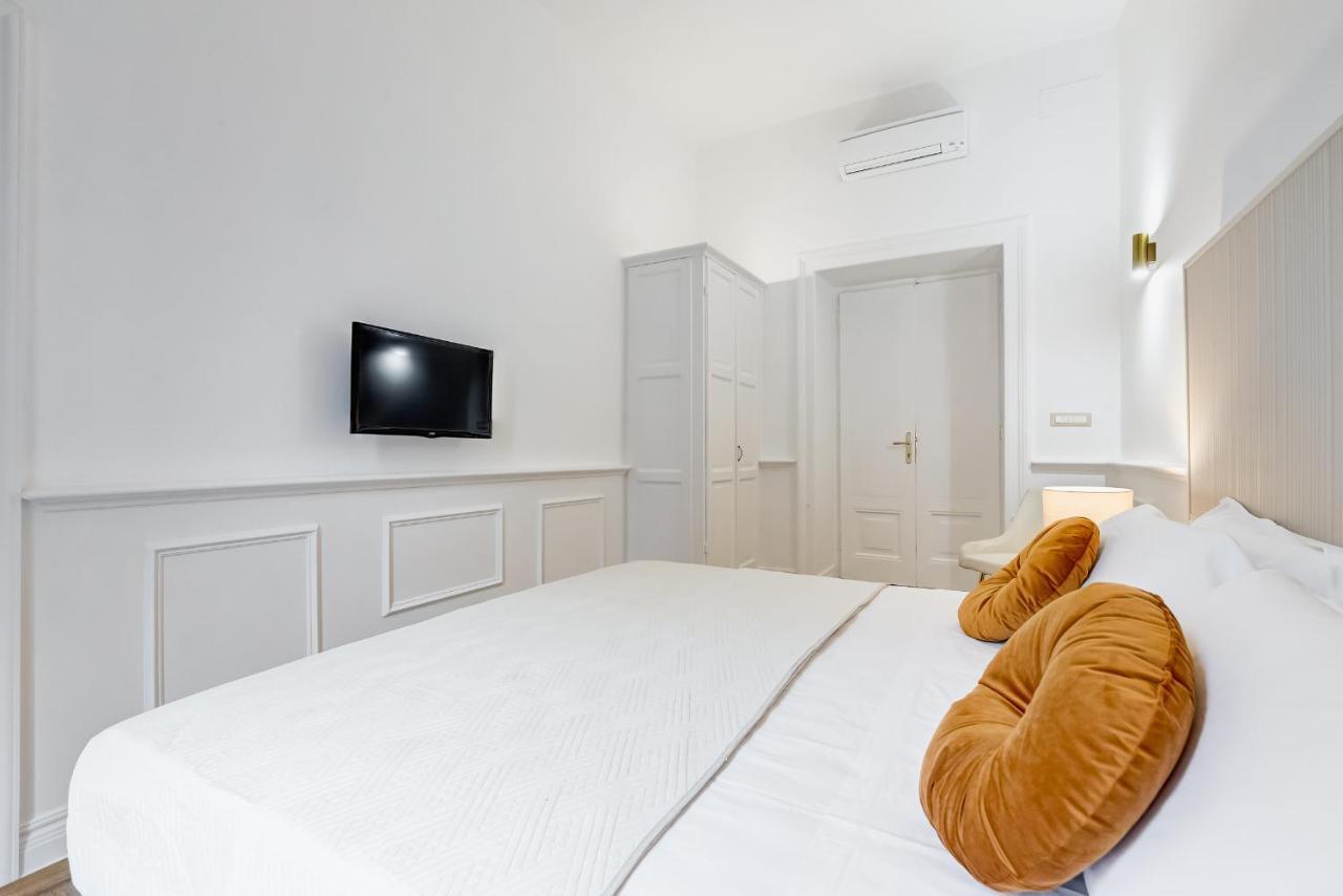 Monti Suites Cavour Rome Extérieur photo